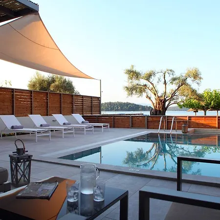 Вилла Acqua Di Mare Front Villas